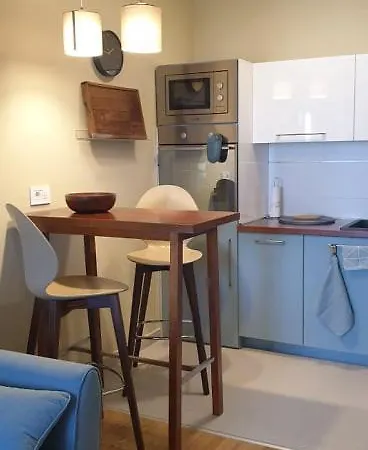 Blues Private Parking 아파트 *