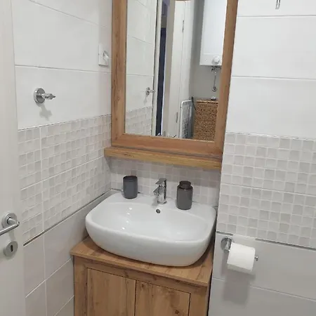 Blues Private Parking * 노비사드