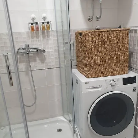 아파트 Blues Private Parking 노비사드